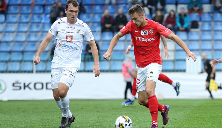 Zbrojovka prohrála potřetí v řadě. Hradec udeřil dvě minuty před koncem