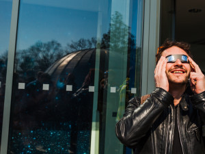 Podívejte se na částečné zatmění Slunce, velí brněnská hvězdárna