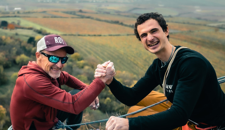 Slavný Nor přijel do Česka. Místo psaní knih zdolával Jo Nesbo skalní vrcholy