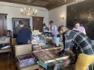 Vilu v Brně zaplavili milovníci rostlin. Soutěžili, kdo je šikovnější květinář