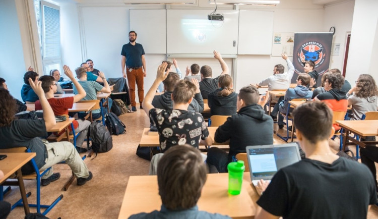 Místo přijímaček dáme všem deváťákům test, uvažuje ministr školství