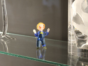 Muzeum v Brně ukazuje skleněného Malého prince i jeho planety