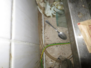 Laskonky, turecká káva a myší výkaly. Potravináři zavřeli cukrárnu v Břeclavi