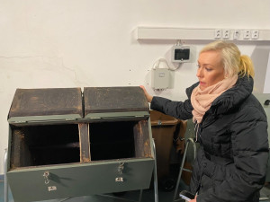 Brněnští vědci se dívají lidem na sídlištích do odpadků. Chtějí zabránit vyhazování jídla