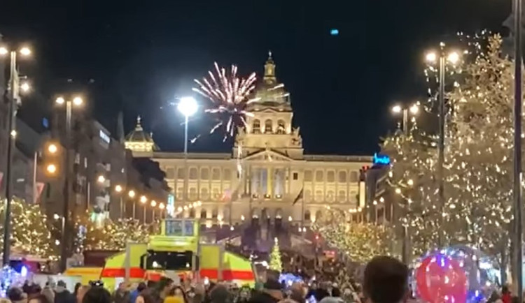ODS Prahy 1 vnímá pyrotechnickou vyhlášku jako neefektivní. Její kontrola je podle policie složitá