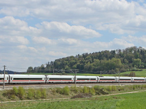 Cesta vlakem z Brna do Prahy potrvá hodinu, malují si budoucnost železničáři