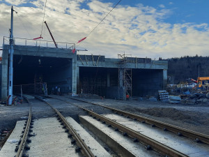 Šaliny se chystají v Brně do nového tunelu. Dopravce vyhlíží testovací režim