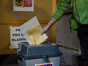 Jihomoravské úřady obvolávají naštvaní lidé, kterým nepřišly voličské průkazy