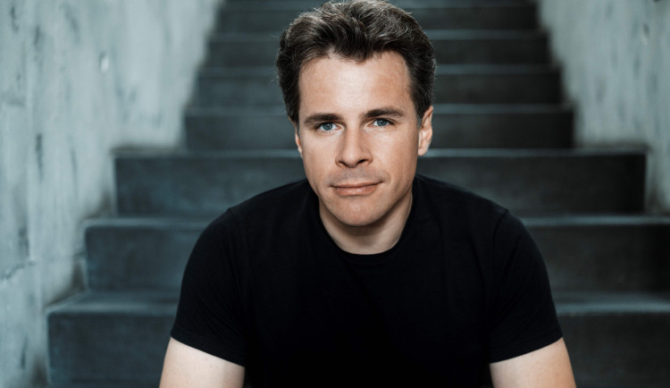 Brněnský dirigent Hrůša zvítězil na mezinárodní soutěži vážné hudby. Cenu získal podruhé v řadě