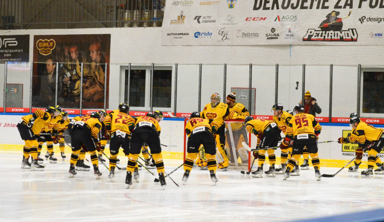 Dukla na ledě rozjetého Zlína neuspěla, po prohře 4:1 je v tabulce jedenáctá