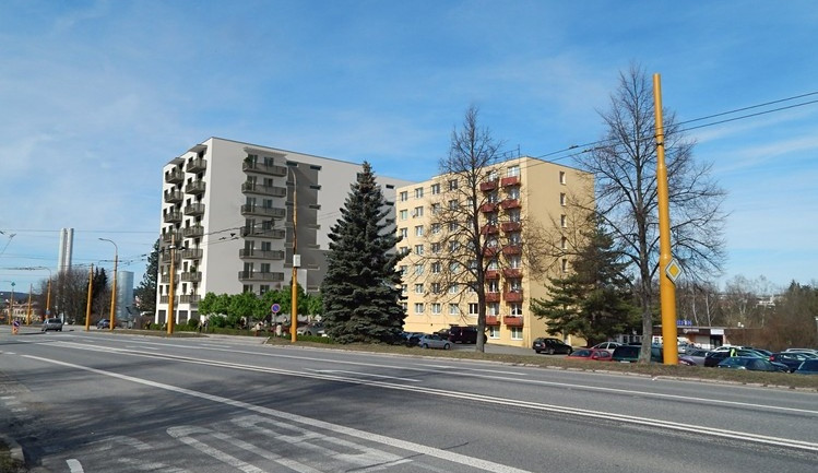 Bytový dům u bývalého Hotelu Jihlava bude dokončen na konci příštího roku. Garsonka vyjde na 4,5 milionu korun