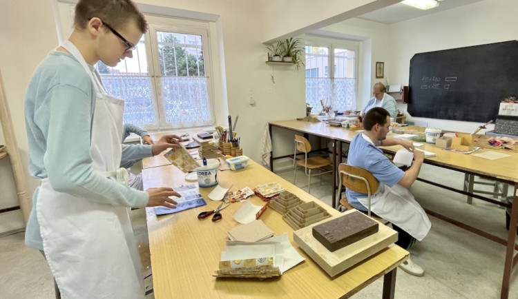 I učňák je cesta, říká dětem jižní Morava. Kampaň dělá TikTokerka