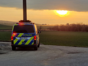 Tragická dopravní nehoda. Seniorka za volantem nepřežila střet s osobním autem