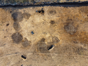 Archeologové ukončili výzkum na novém úseku dálnice D55