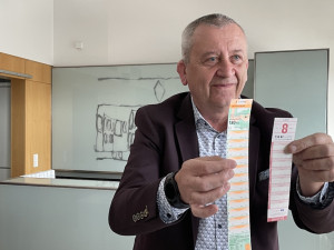 V Brně vrací do hry papírové jízdenky. Cestujícím ušetří haléře