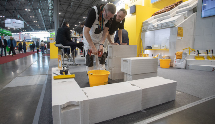 Na brněnské výstavišti přijedou stavaři. Přivezou domy i roboty, co tisknu beton