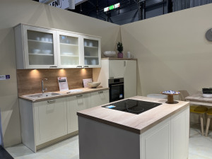 Malý domek se vším, co k životu potřebujete. Stavební veletrh představil fenomén Tiny Houses