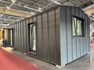 Do Brna přijely mini domky. Bydlet na malém prostoru je budoucnost, myslí si experti