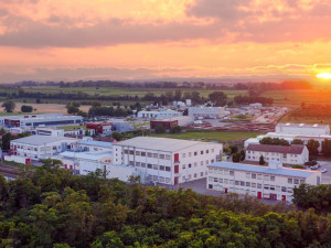 Groz-Beckert: Jehlařský gigant slaví v České republice 30. výročí