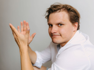 Díky klaunování se u mě začaly objevovat emoce, o kterých jsem netušil, že je mám, říká Zdravotní klaun Tomáš Žilinský