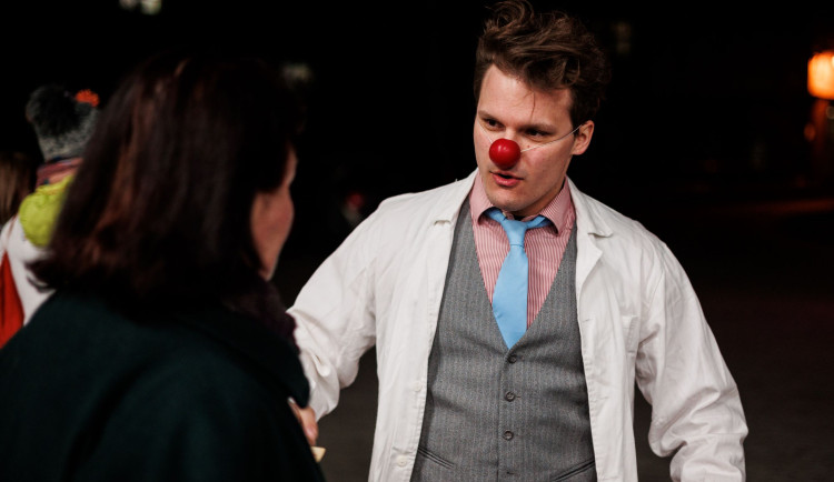 Díky klaunování se u mě začaly objevovat emoce, o kterých jsem netušil, že je mám, říká Zdravotní klaun Tomáš Žilinský