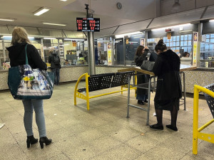 Kdo tohle vymyslel, zuří v Brně, Znojmě i Adamově kvůli zavírání pošt