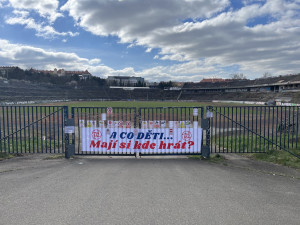 Brněnští politici zkrotili fotbalistu Švancaru. Odvrátili žalobu a budou s ním mluvit o Lužánkách