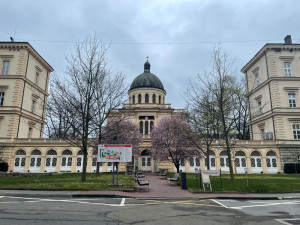 Brněnská nemocnice opravila historickou kapli. V prostorách obnoví po letech bohoslužby