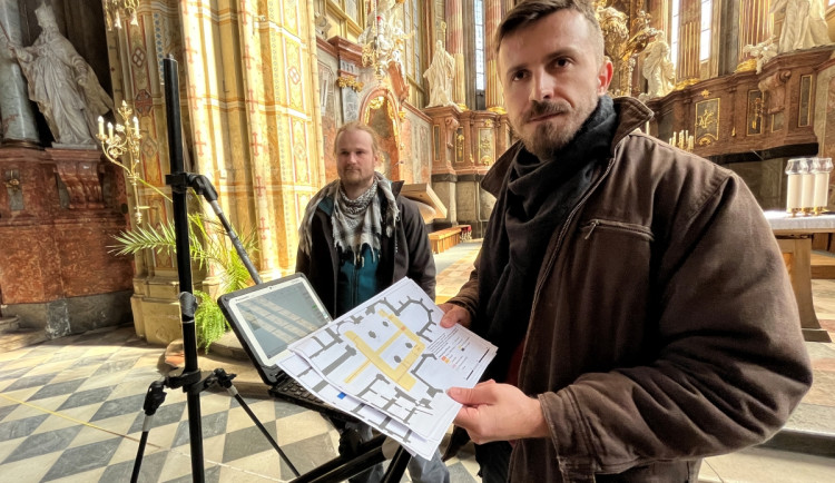 Výzkumníci našli na Starém Brně tajemnou pohřební komoru