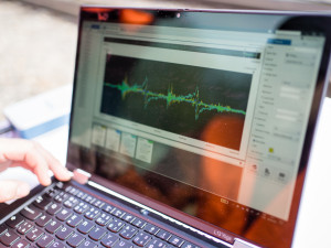 Vědci z Brna zabrání nehodám vlaků a šalin. Použijí k tomu umělou inteligenci