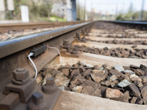 Vědci z Brna zabrání nehodám vlaků a šalin. Použijí k tomu umělou inteligenci