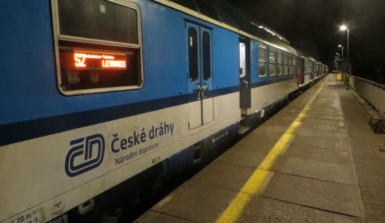 Dvoutýdenní výluka. Nepojedou vlaky mezi Veselím nad Moravou a Starým Městem