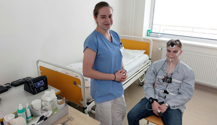 Lékaři z Brna léčí chrápání i nespavost v novém centru