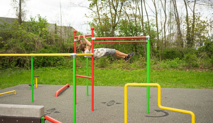 V Brně vyrostlo nové hřiště pro milovníky parkouru