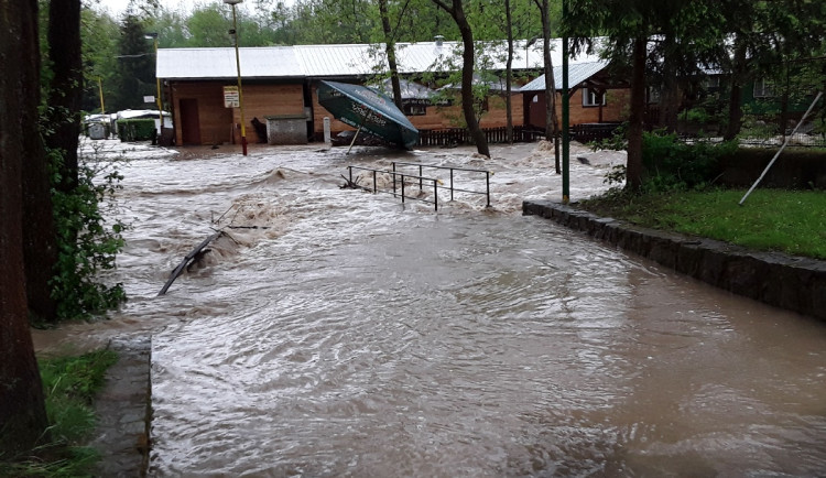 Jižní Moravu ohrožuje velká voda. Situace se uklidňuje, hlásí vodohospodáři