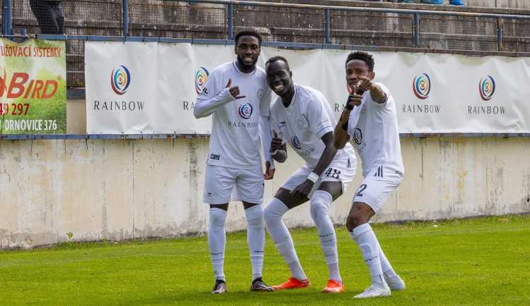 Druhá fotbalová liga jde do finiše. O postup si říká Vyškov i Líšeň