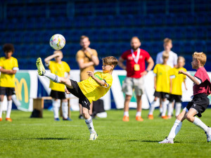 Dva hattricky a penaltový souboj: Svátek fotbalu přinesl napínavé finálové souboje