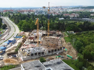 Nad Arboretem. Přes 230 bytových jednotek v moderním komplexu obklopeném zelení