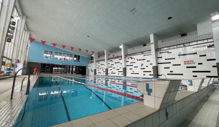 Znojmo se loučí. Končí bazén, kde vyrostli olympionici a topili se vojáci