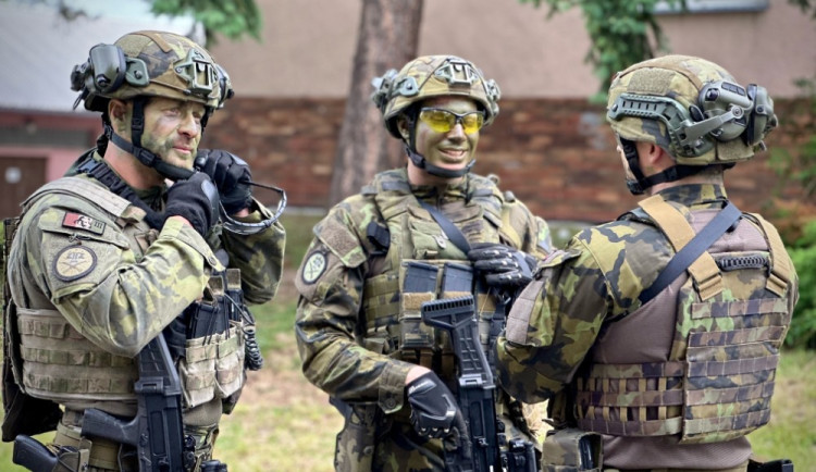 Projekt POKOS podpořil Den otevřených dveří u  74. mechanizovaného praporu 