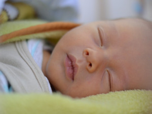 Jihomoravské maminky si dávají s první dítětem stále více na čas, zjistili statistici