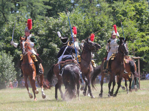 U Znojma si připomněli napoleonskou bitvu. Ve vedru se sešlo dvě stě vojáků