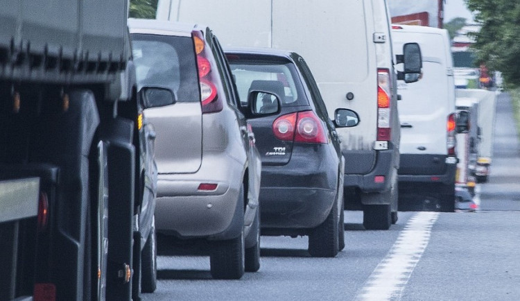 Začalo rozšiřování nájezdu z Modřanské ulice na Jižní spojku. Práce omezí provoz