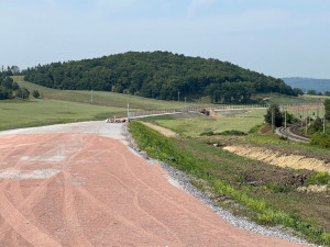 Na Brněnsku finišují s obchvatem u Čebína. Na stavbu čekají místní desítky let
