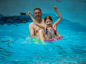 V Aquapalace Praha je Havaj