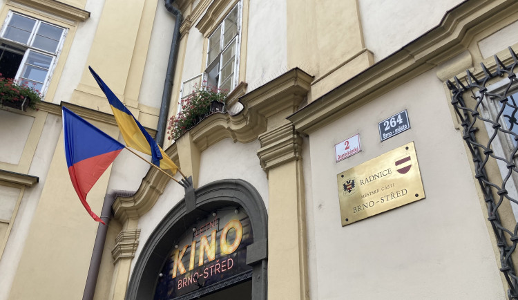 Sundejte vlajku Ukrajiny z radnice, volají v Brně okamurovci. Ani omylem, reaguje úřad