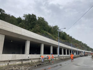 Silničáři v Brně se chlubí novým tunelem. Pustili do něj první řidiče