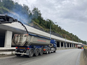 Silničáři v Brně se chlubí novým tunelem. Pustili do něj první řidiče