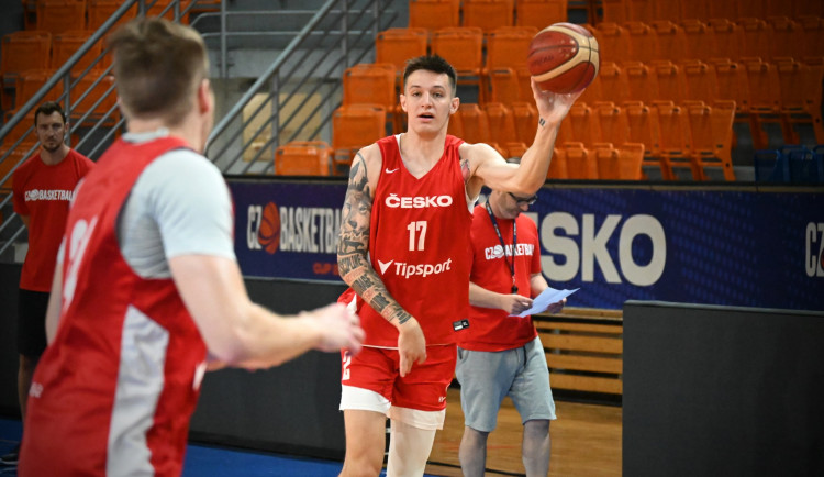 Brno čeká svátek basketbalu. Reprezentace pod novým španělským koučem vyzve Argentinu   