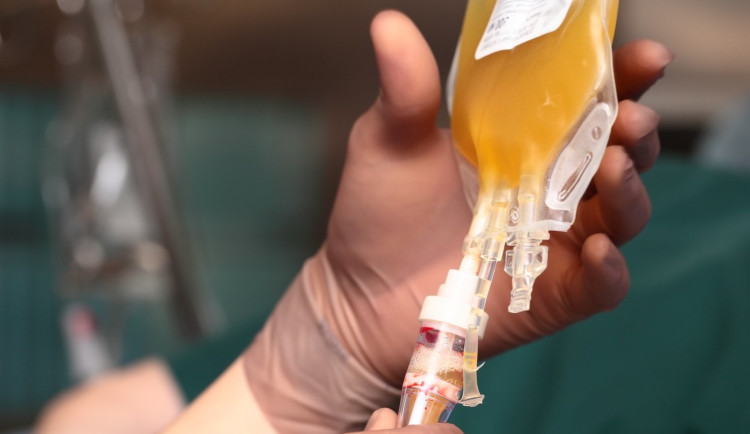 V Kyjově léčí lidi krevní plazmou, aby se jim rychleji zahojily rány